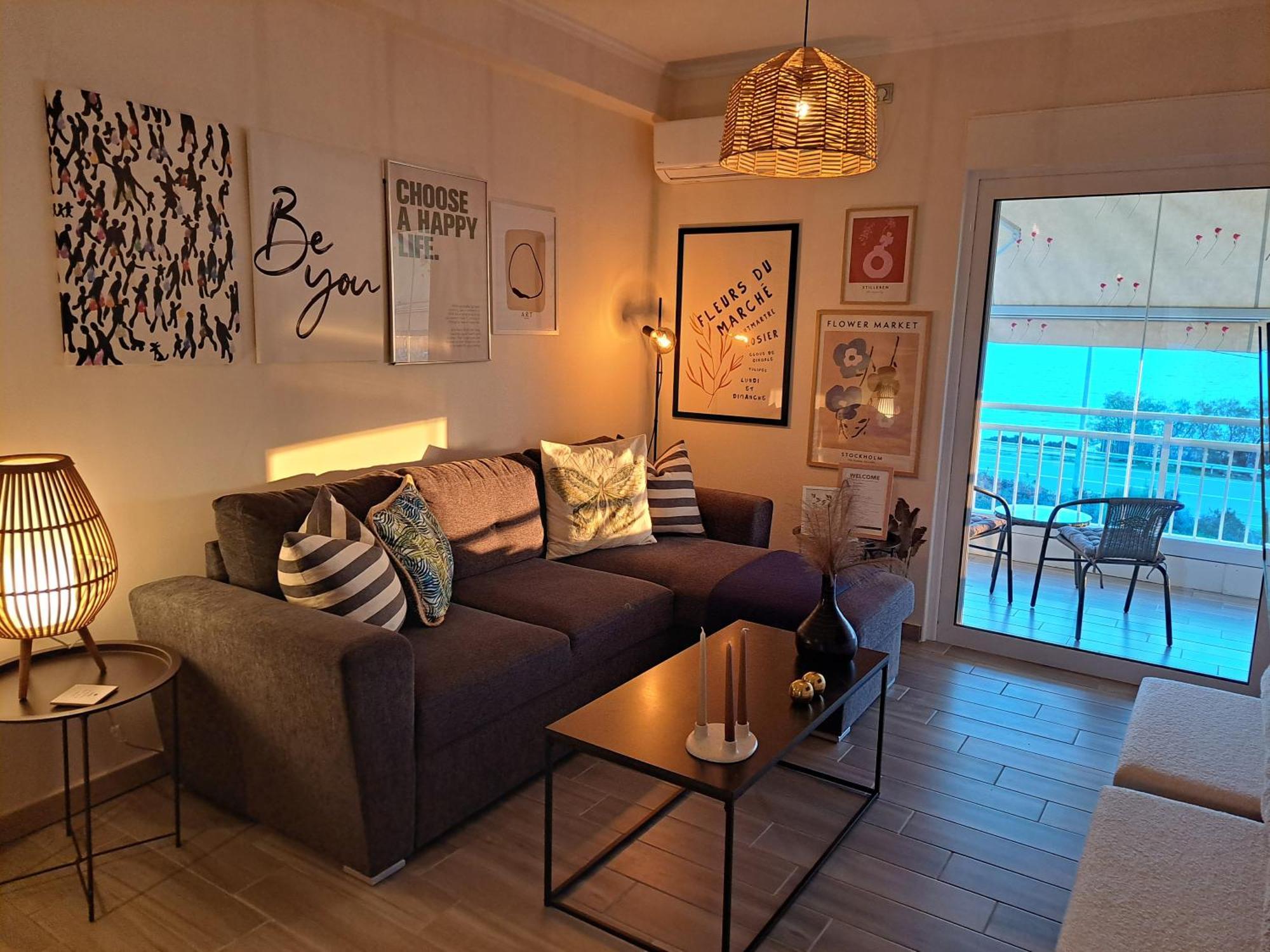 Amazing Sea View Apartment Kalivia Thorikou Exterior photo